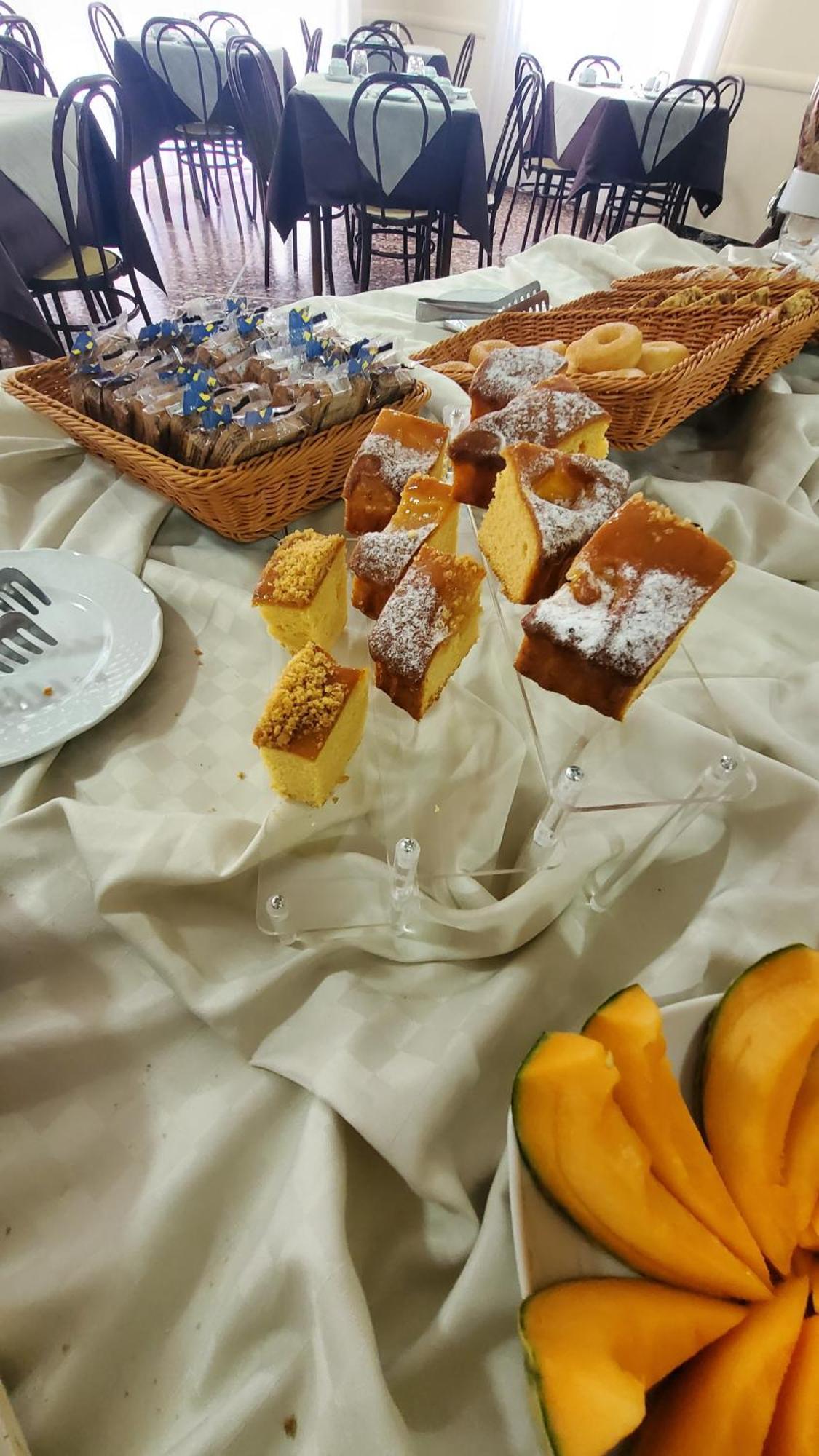 Alevon Hotel Rimini Luaran gambar