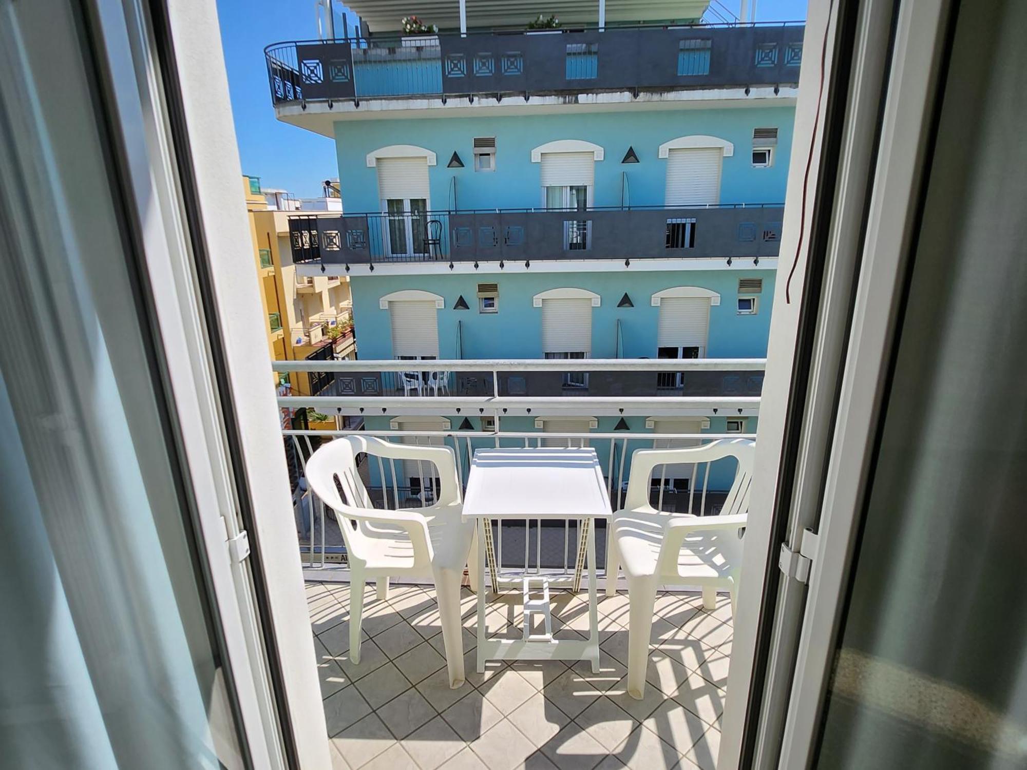 Alevon Hotel Rimini Luaran gambar